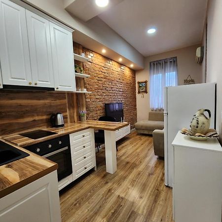 Be My Guest Apartment Tirana Exterior foto